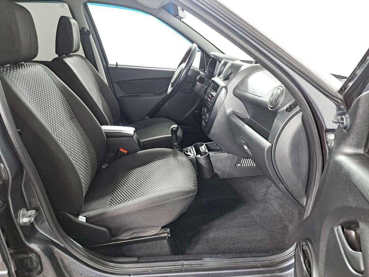 Купить Lada (ВАЗ) Granta, 2017, 104 158 км, фото №9