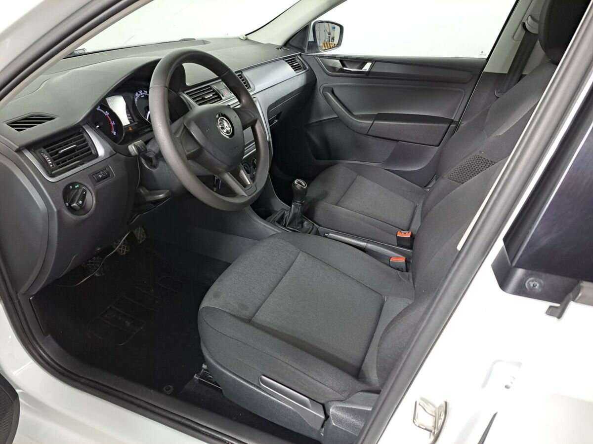 Купить Skoda Rapid, 2017, 121 050 км, фото №16