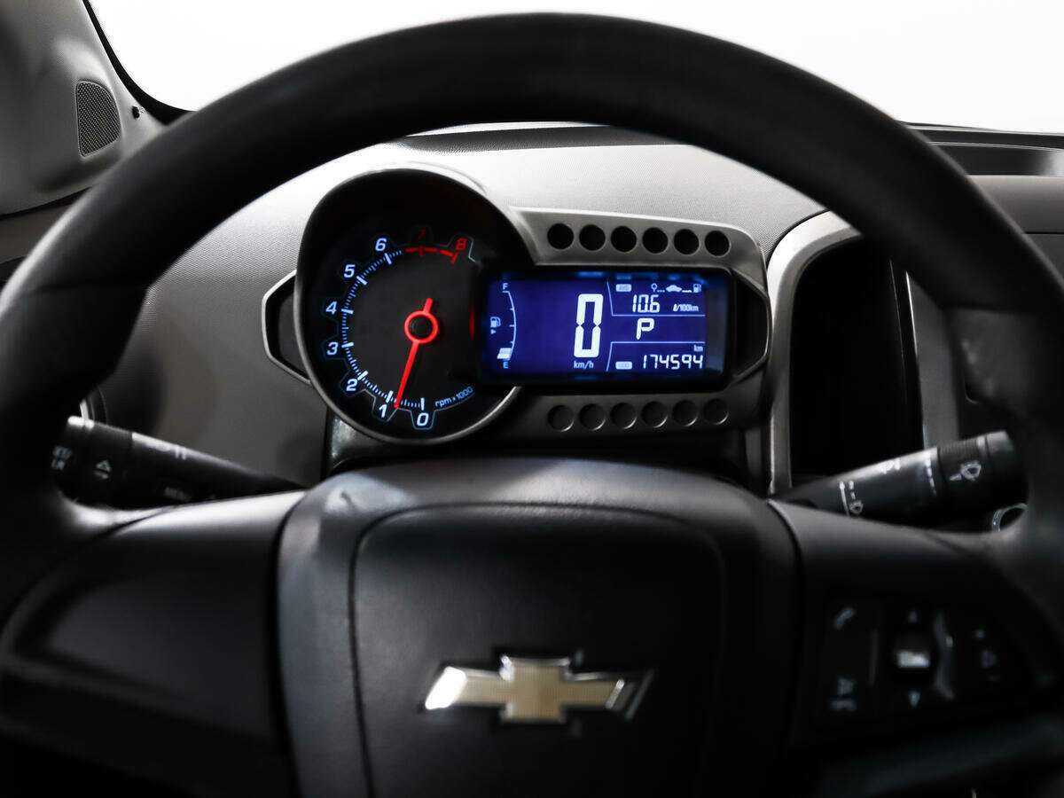 Купить Chevrolet Aveo, 2013, 174 594 км, фото №16