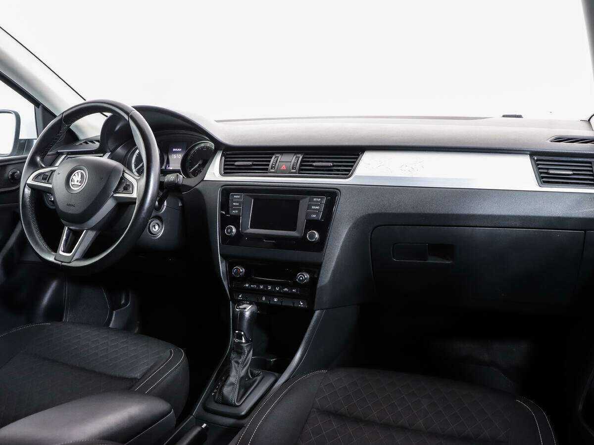 Купить Skoda Rapid, 2016, 117 105 км, фото №9