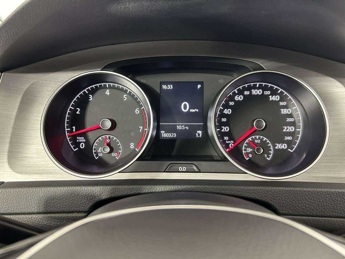 Купить Volkswagen Golf, 2015, 180 106 км, фото №11