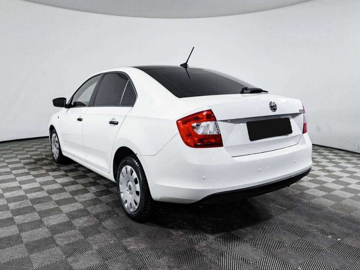 Купить Skoda Rapid, 2017, 210 000 км, фото №7