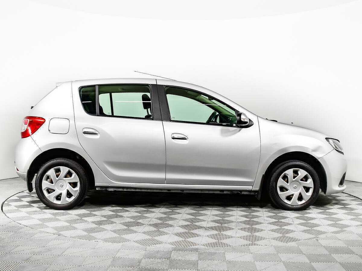 Купить Renault Sandero, 2015, 88 558 км, фото №4