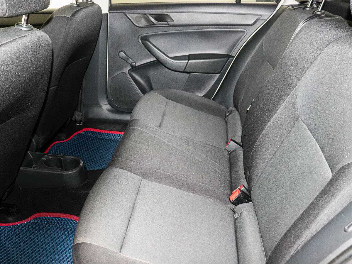 Купить Skoda Rapid, 2014, 256 000 км, фото №9