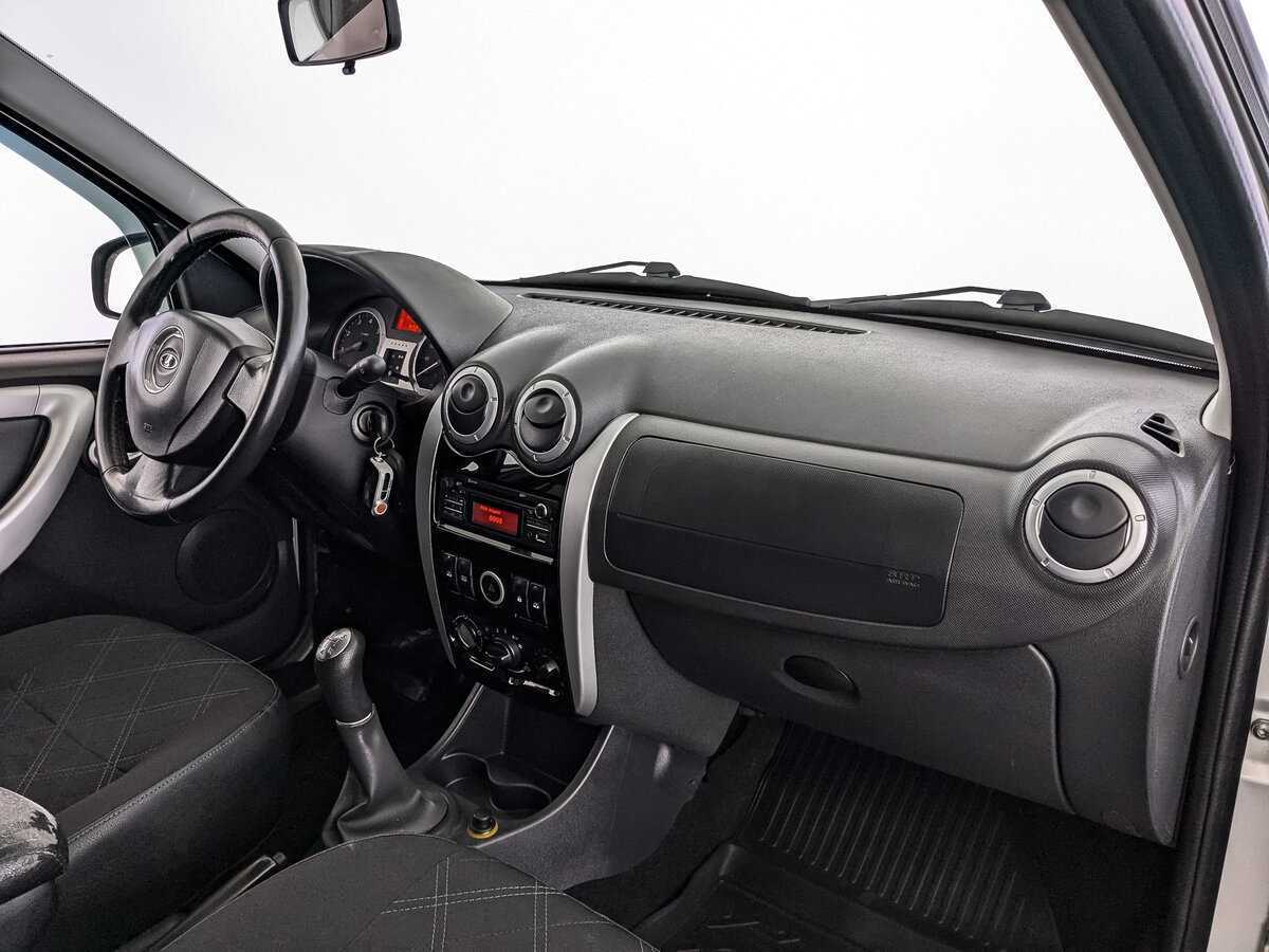 Купить Lada (ВАЗ) Largus, 2017, 141 382 км, фото №9