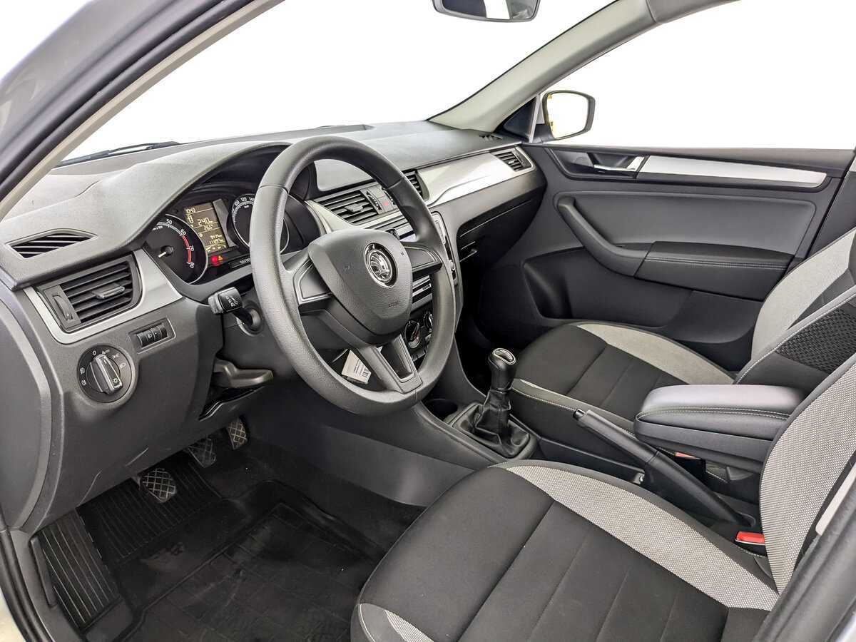 Купить Skoda Rapid, 2018, 111 290 км, фото №14