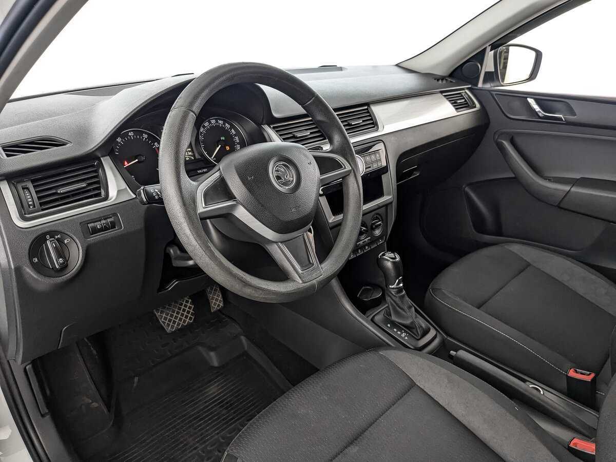 Купить Skoda Rapid, 2015, 177 980 км, фото №11