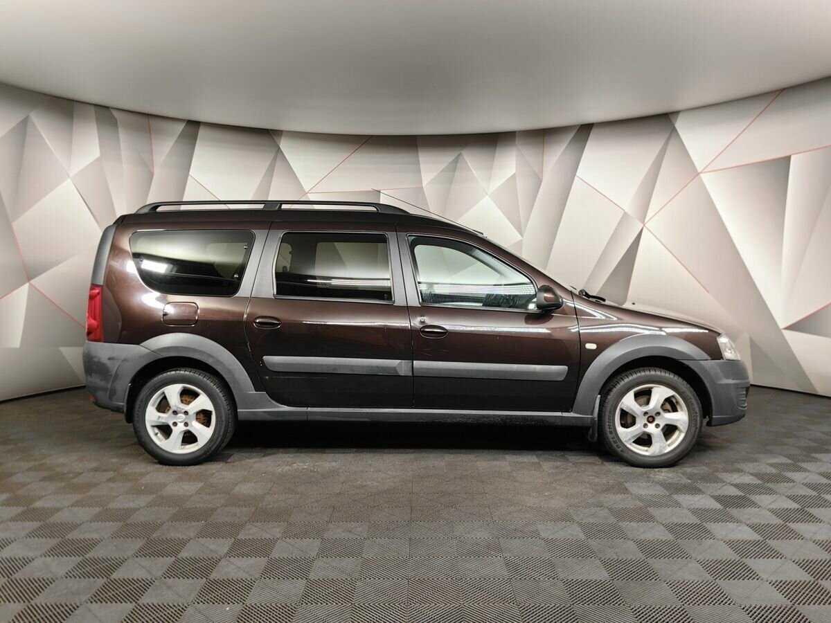 Купить Lada (ВАЗ) Largus Cross, 2015, 189 926 км, фото №6