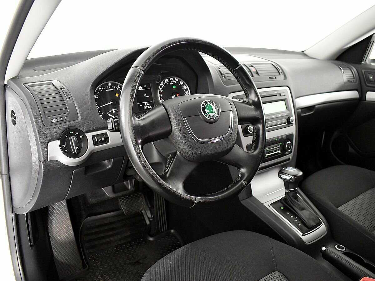 Купить Skoda Octavia, 2012, 133 699 км, фото №7
