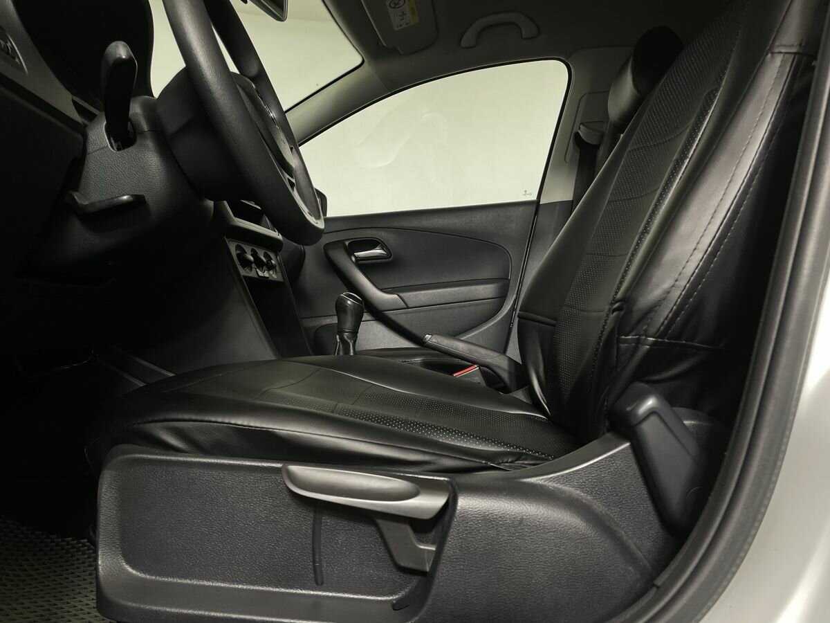 Купить Volkswagen Polo, 2017, 384 816 км, фото №10