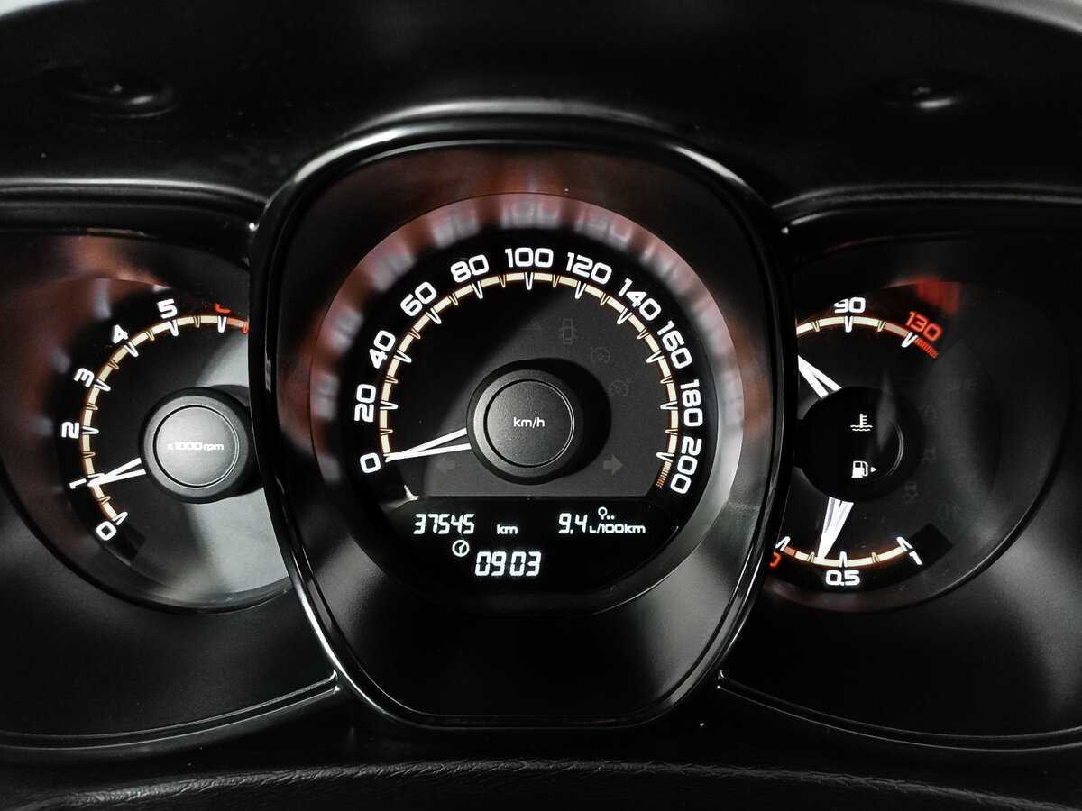 Купить Lada (ВАЗ) Vesta SW, 2019, 37 548 км, фото №11