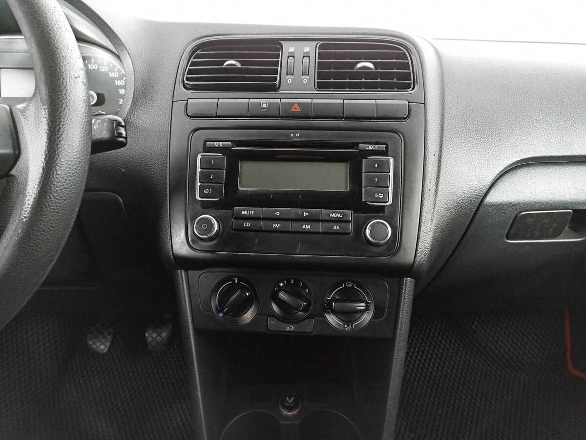 Купить Volkswagen Polo, 2012, 183 194 км, фото №13