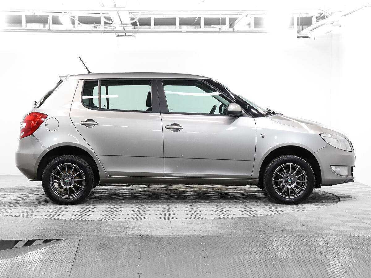 Купить Skoda Fabia, 2012, 163 399 км, фото №4