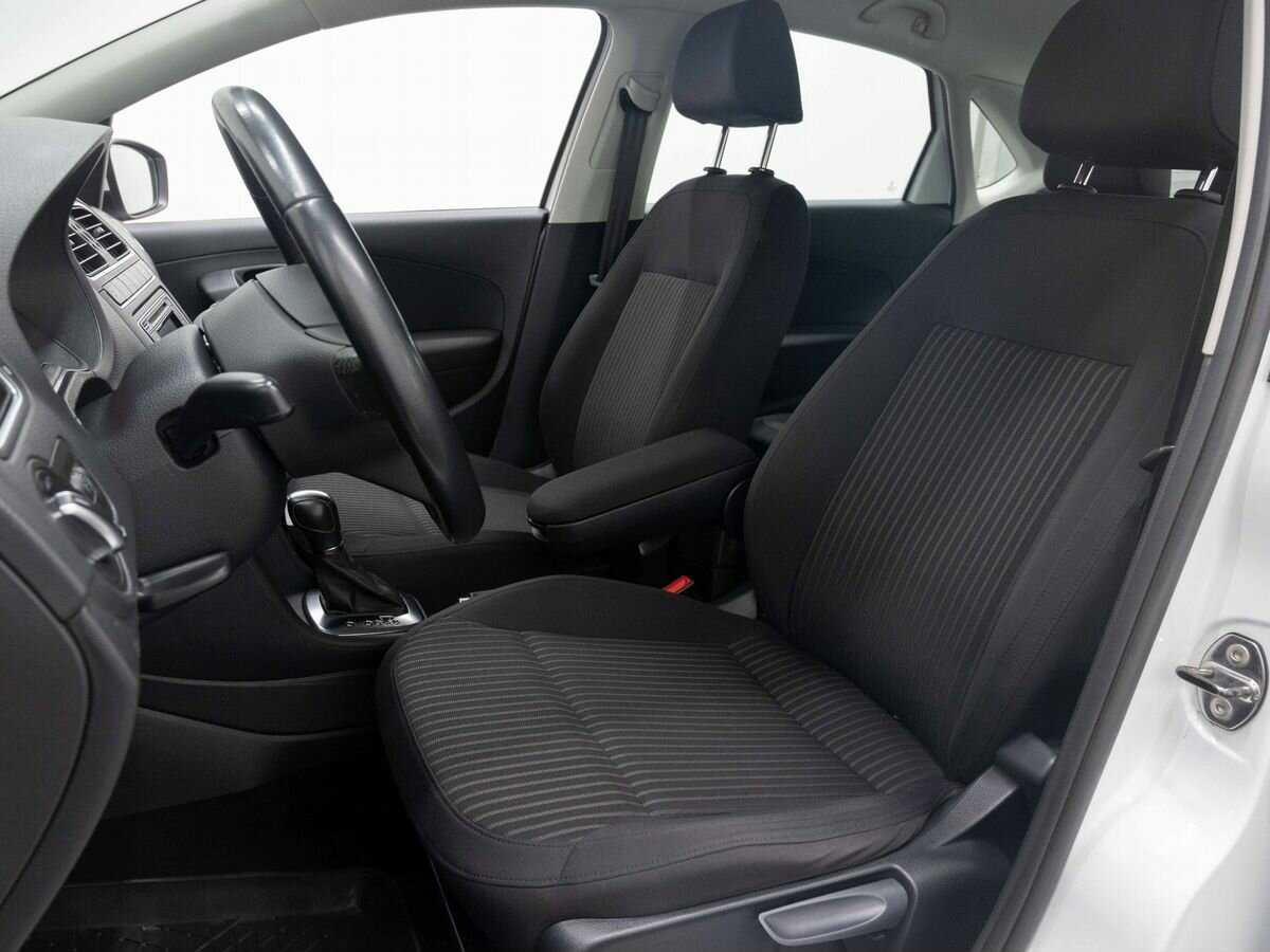 Купить Volkswagen Polo, 2014, 113 953 км, фото №9