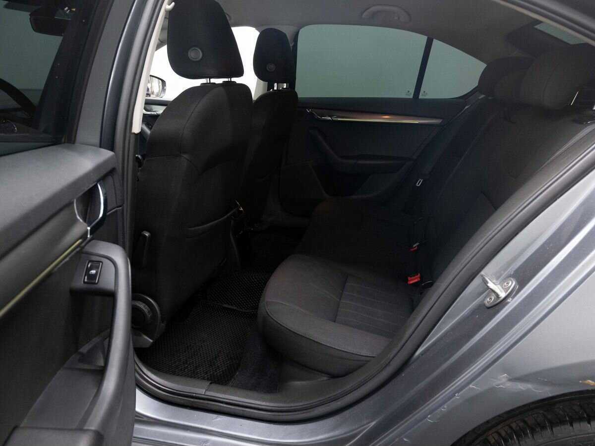 Купить Skoda Octavia, 2019, 171 000 км, фото №9