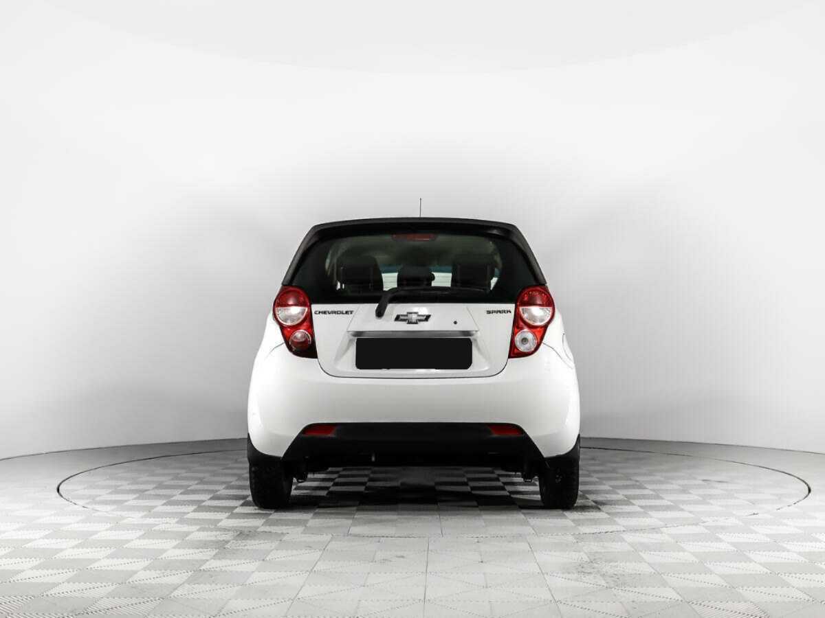 Купить Chevrolet Spark, 2013, 117 811 км, фото №6