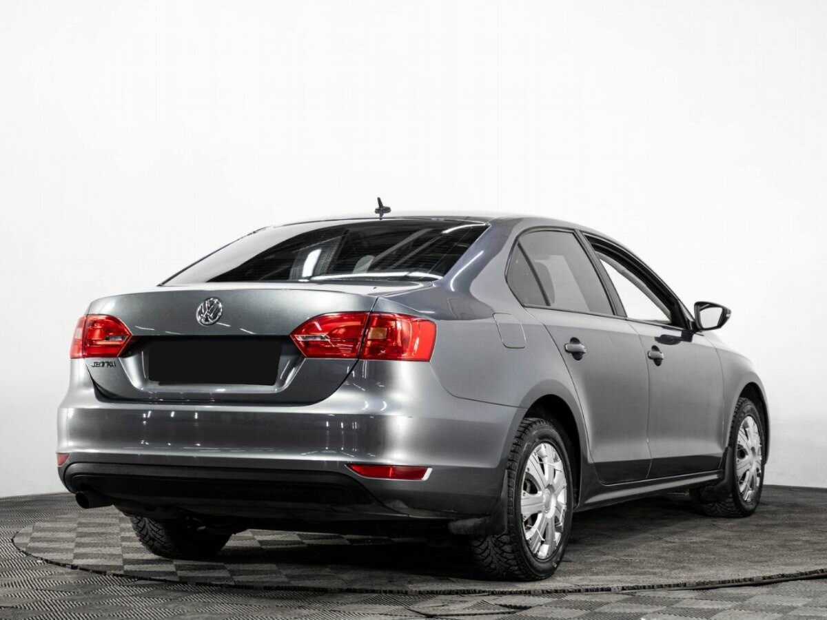 Купить Volkswagen Jetta, 2012, 194 049 км, фото №4
