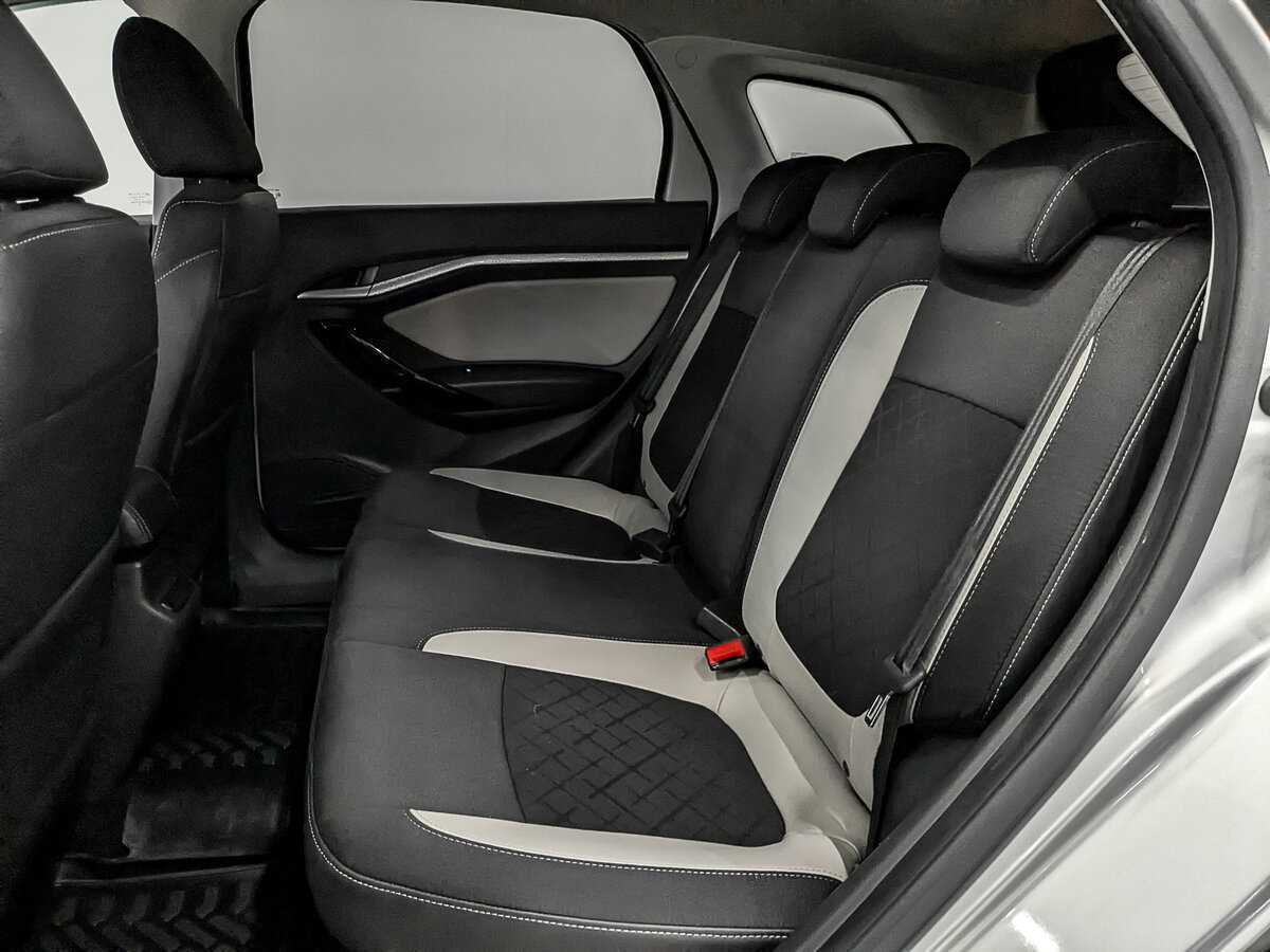 Купить Lada (ВАЗ) Vesta SW Cross, 2018, 127 132 км, фото №17