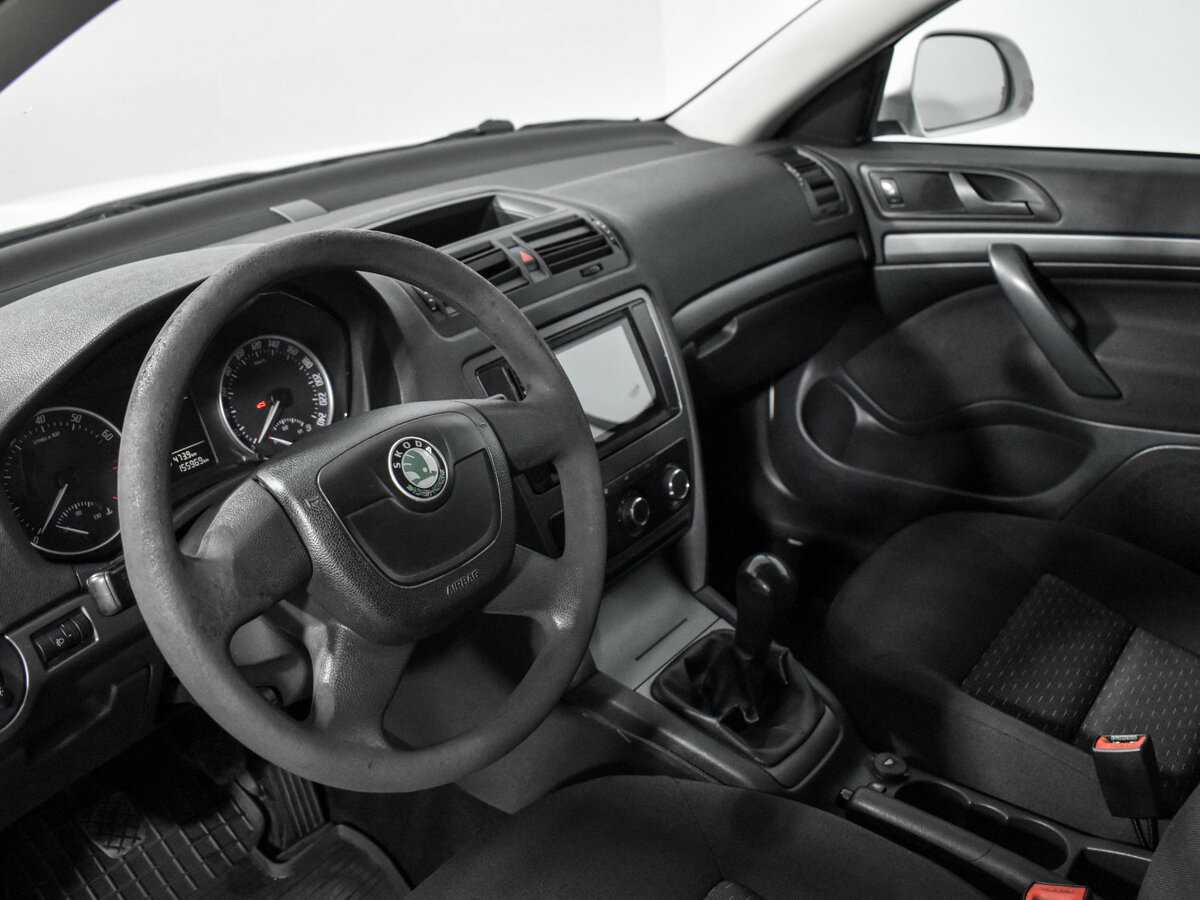 Купить Skoda Octavia, 2012, 155 960 км, фото №9