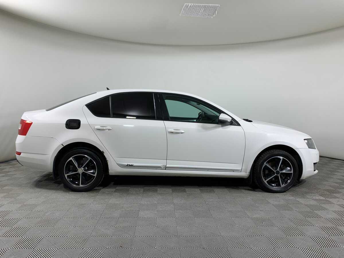 Купить Skoda Octavia, 2015, 228 630 км, фото №4