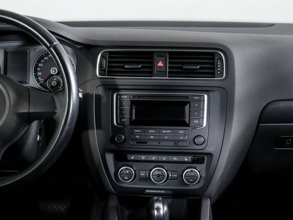 Купить Volkswagen Jetta, 2014, 112 450 км, фото №11